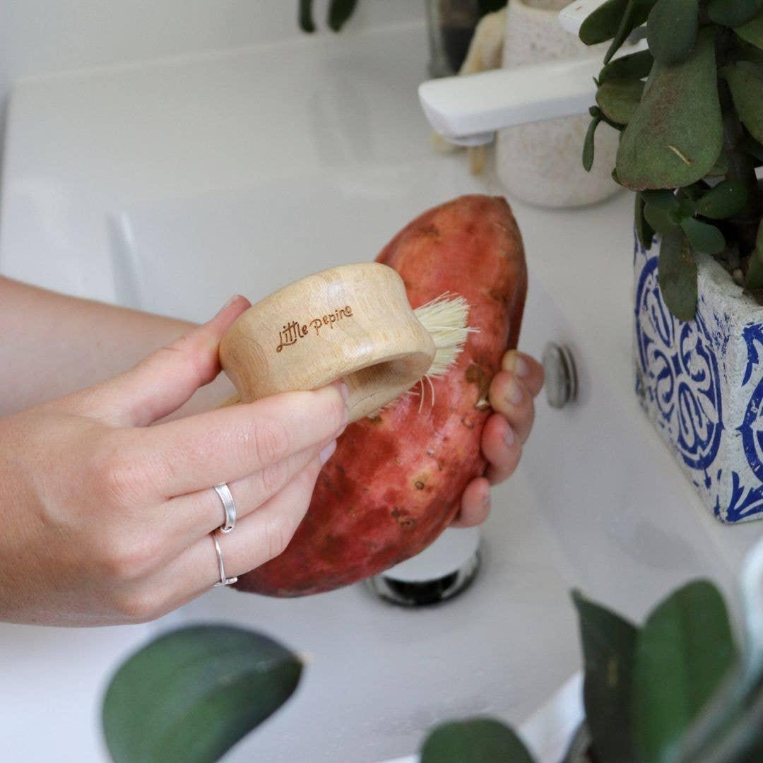 Round Bamboo Brush - Wildwood Eco